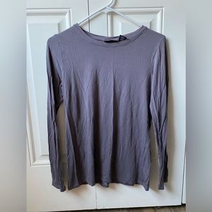 Long sleeve top